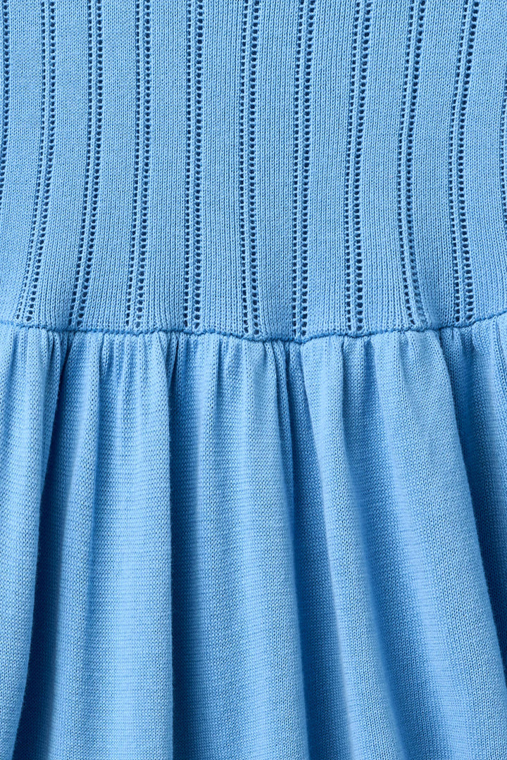 STRIKKET POINTELLE KJOLE - SKY BLUE COMB