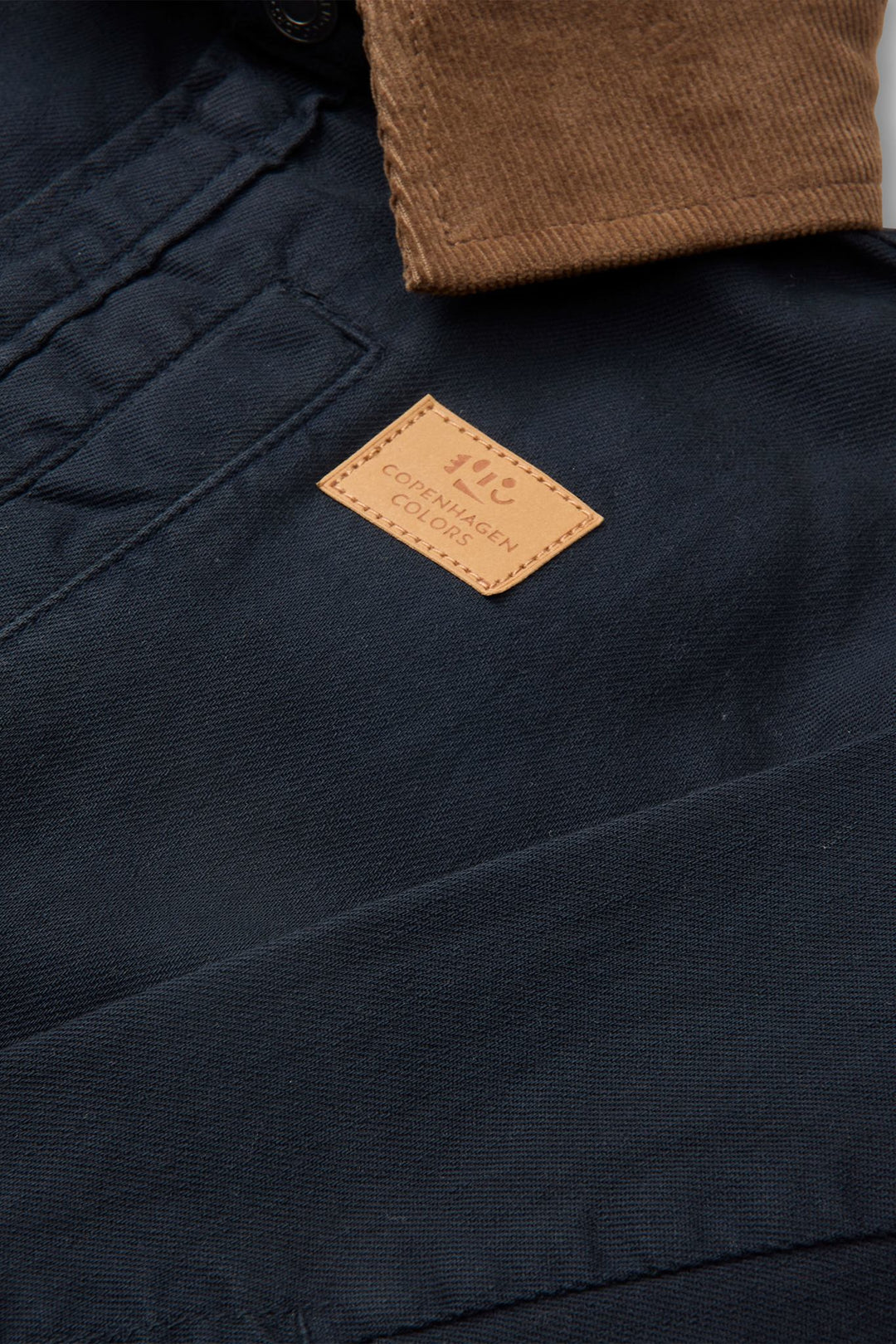 TWILL JAKKE MED FLØJLSKRAVE - NAVY COMB