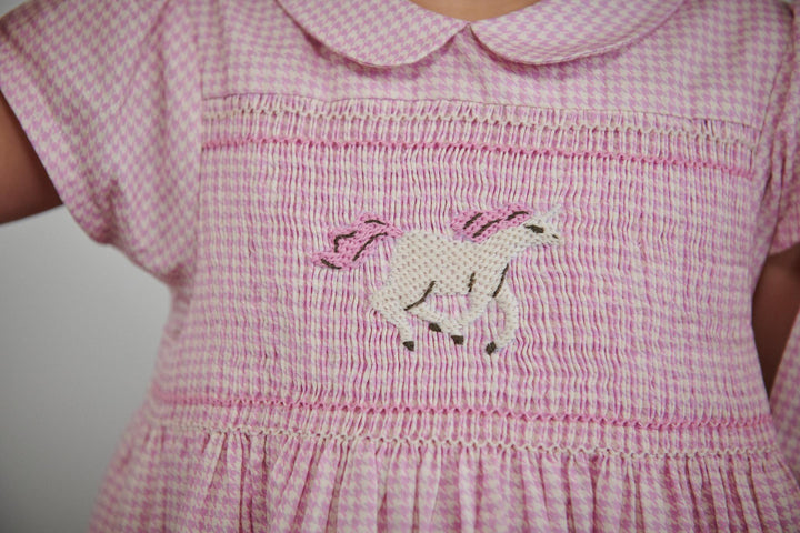 TERNET KJOLE M. SMOCK DETALJE OG ENHJØRNING BRODERI - SYRINGA COMB.