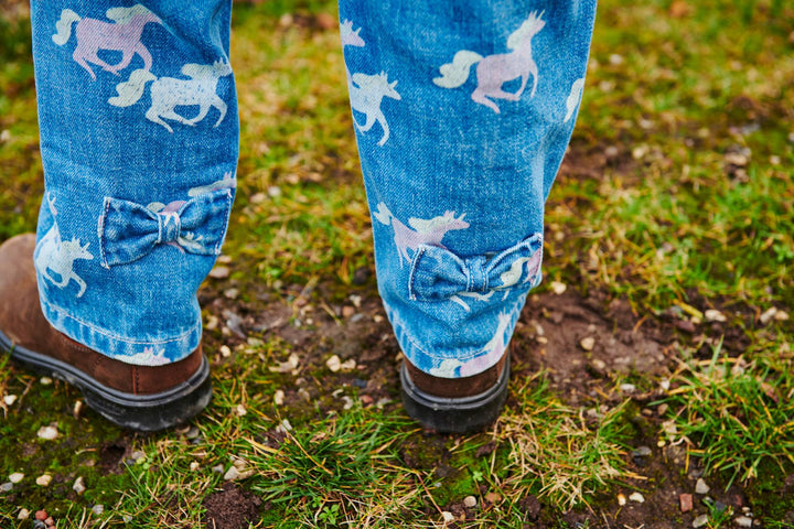 DENIM BUKS M. FLÆSE I TALJE OG UNICORN PRINT - INDIGO BLUE WASHED W UNICORN
