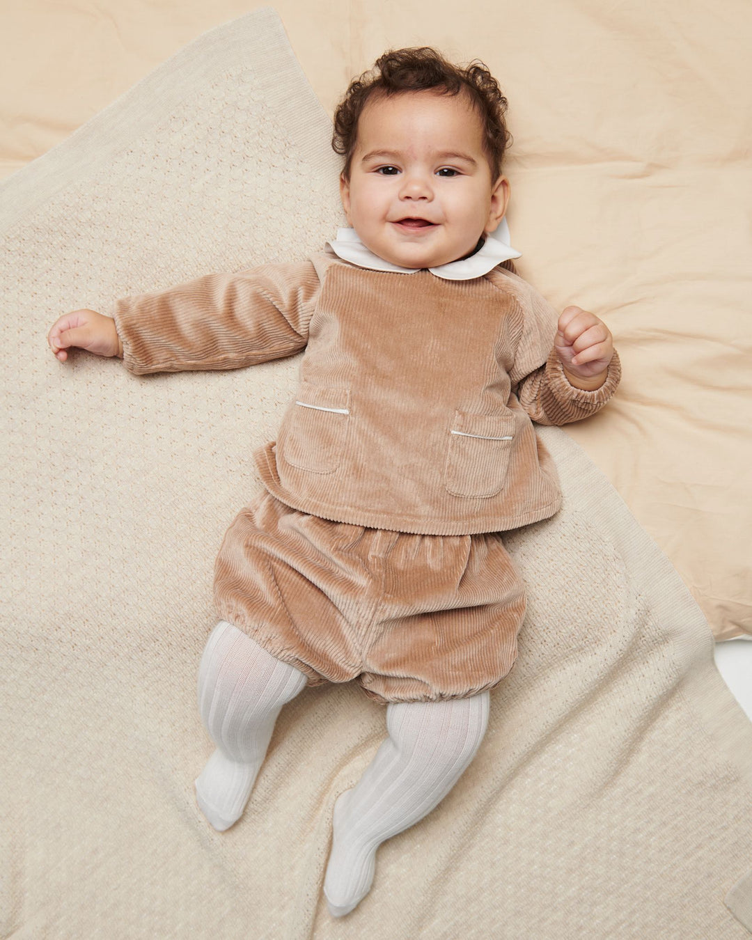 Baby Sæt i Fløjl m. Krave - Beige