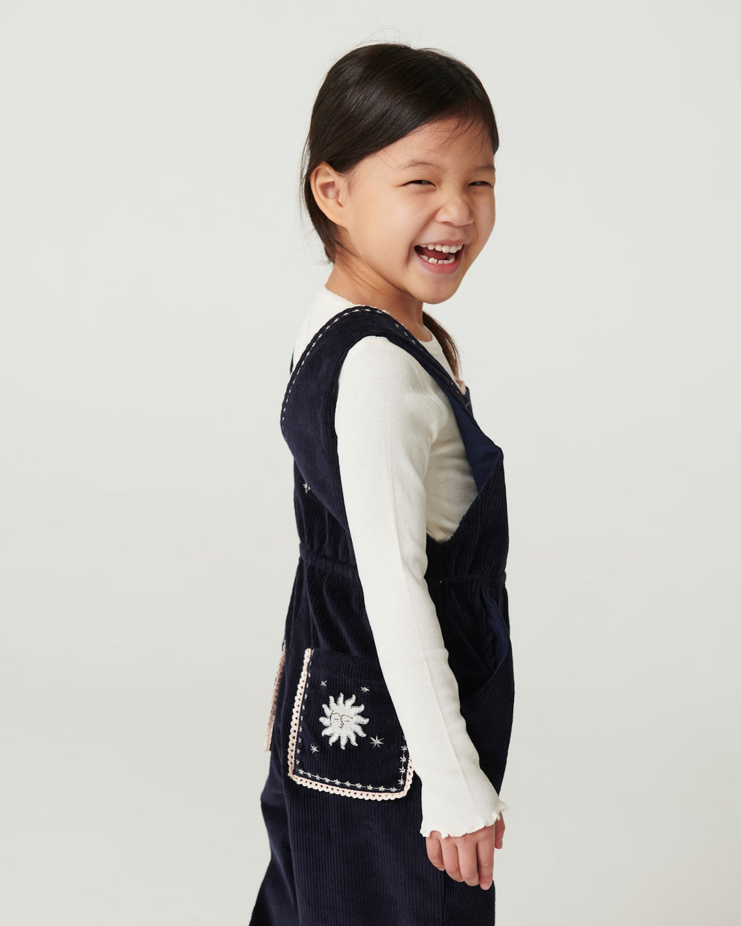 Fløjls Heldragt m. Broderi - Navy
