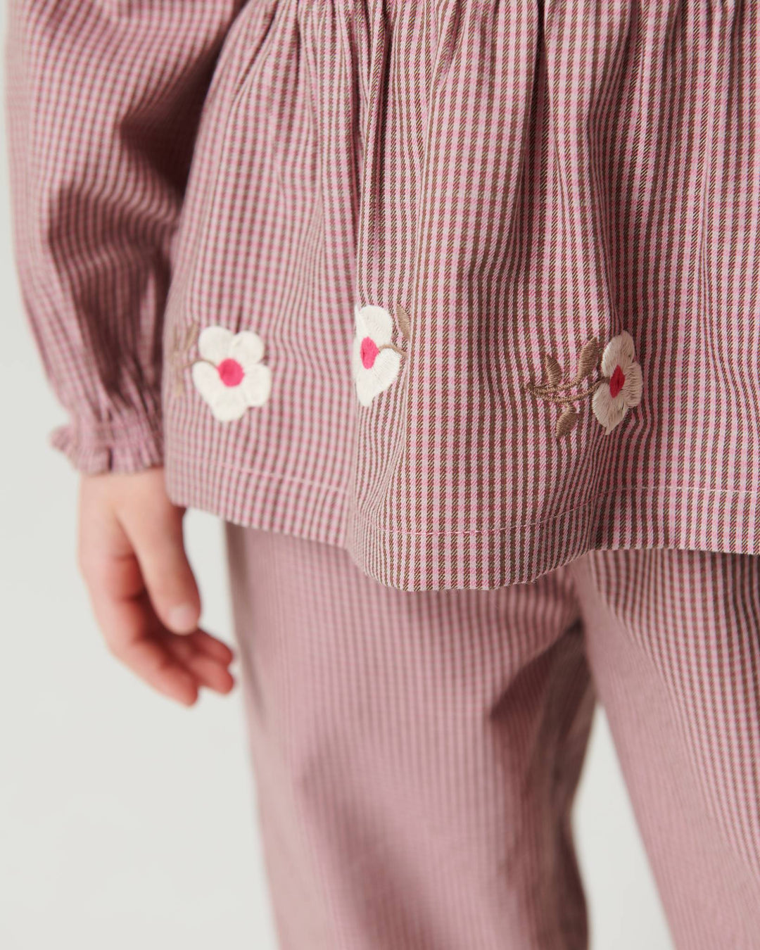 Bluse m. Blomster Broderi - Winter Rose Check Comb.