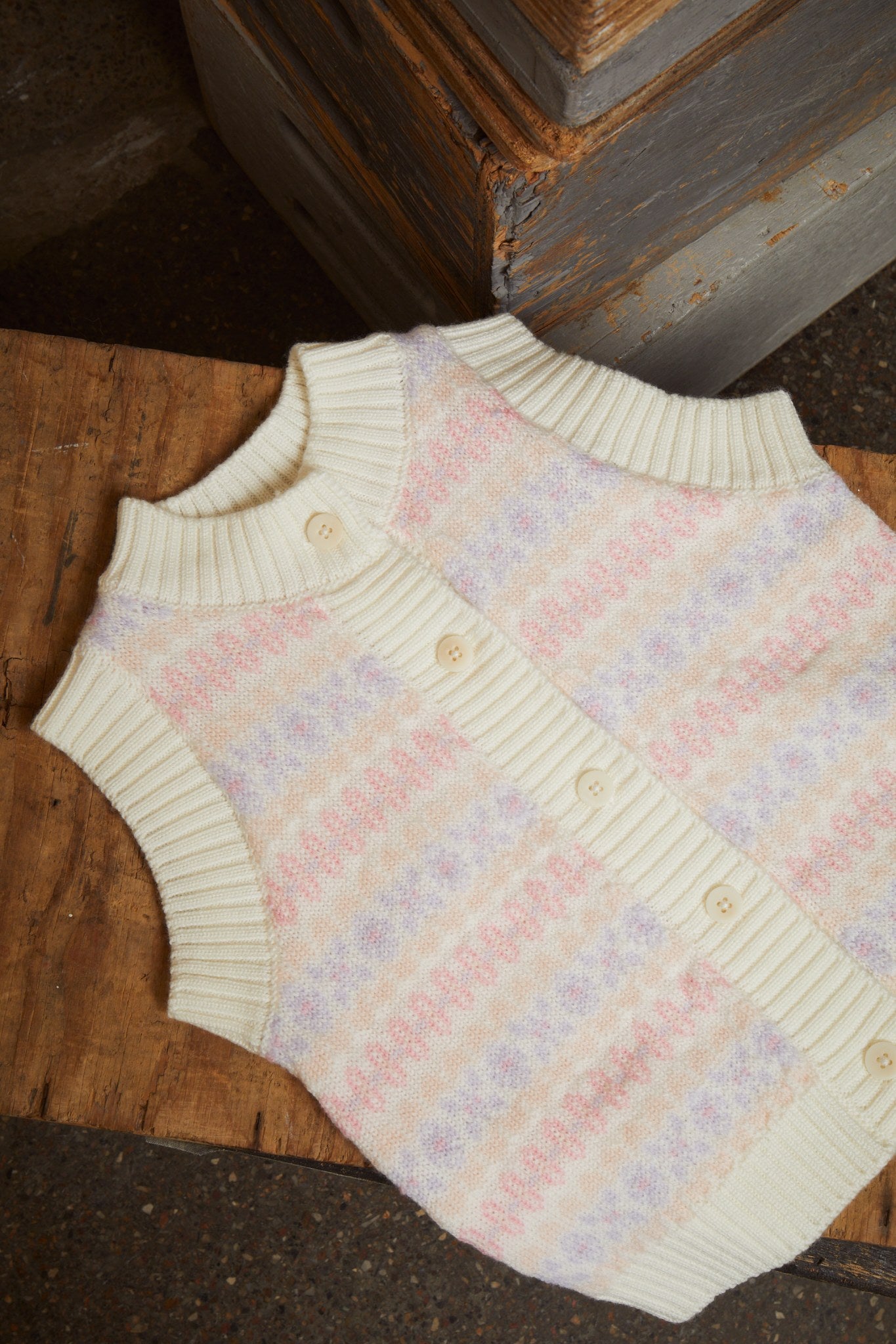 MERINO MØNSTRET VEST - LAVENDER COMBI