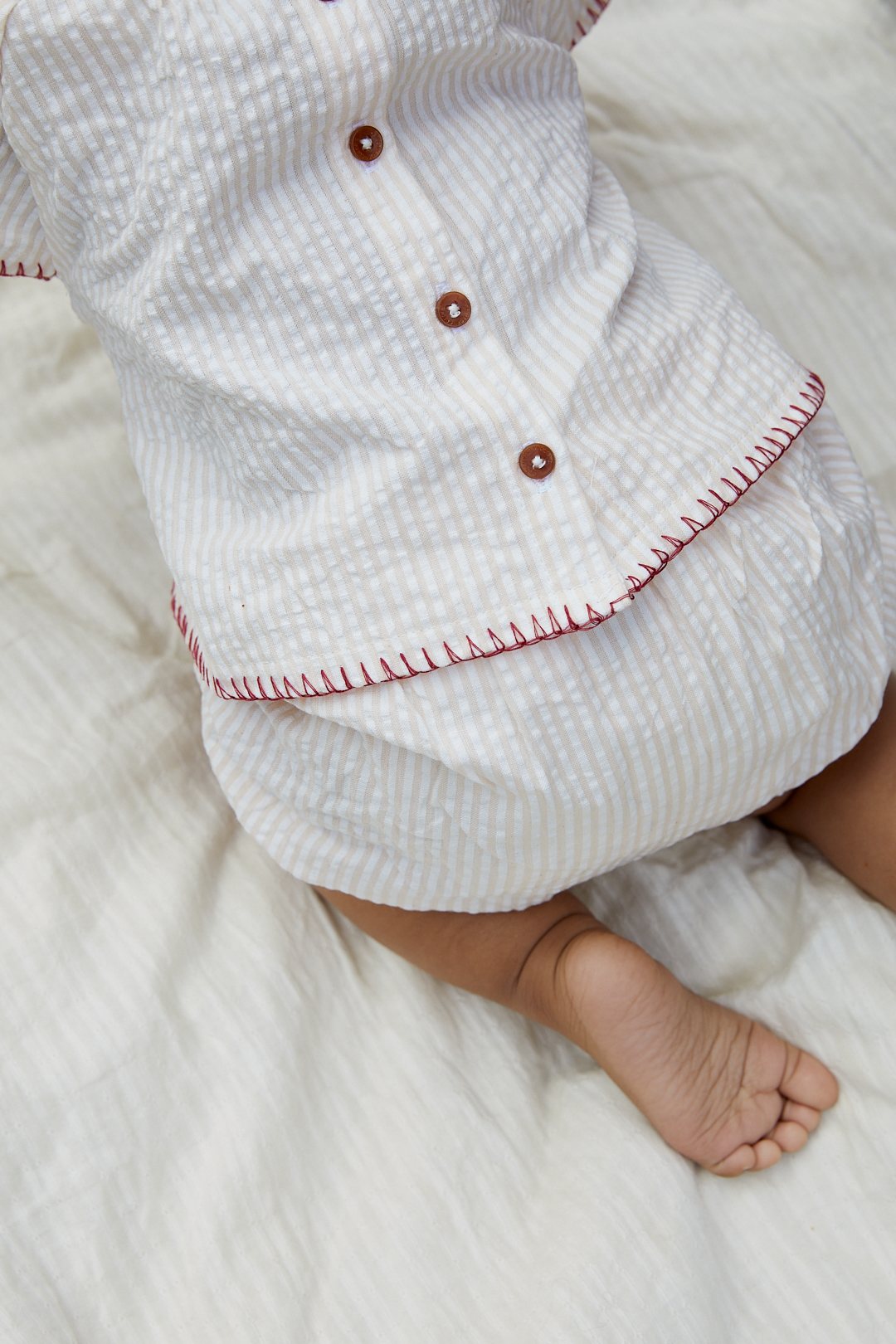 BÆK OG BØLGE BABY SET M. BRODERI - DUSTY ROSE W CREAM STRIPE W. BERRY