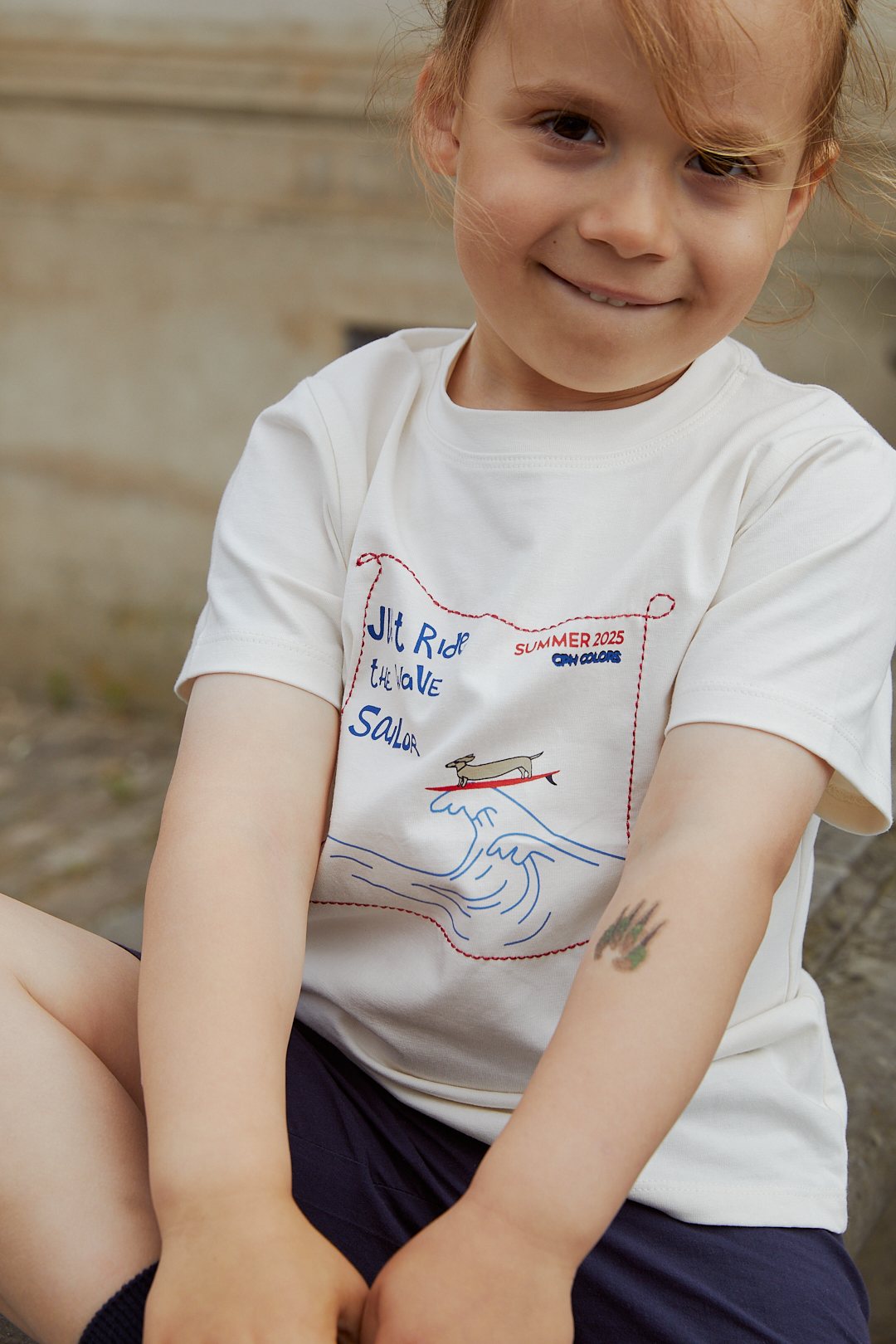 T-SHIRT M. PRINT - CREAM SURFING DOG