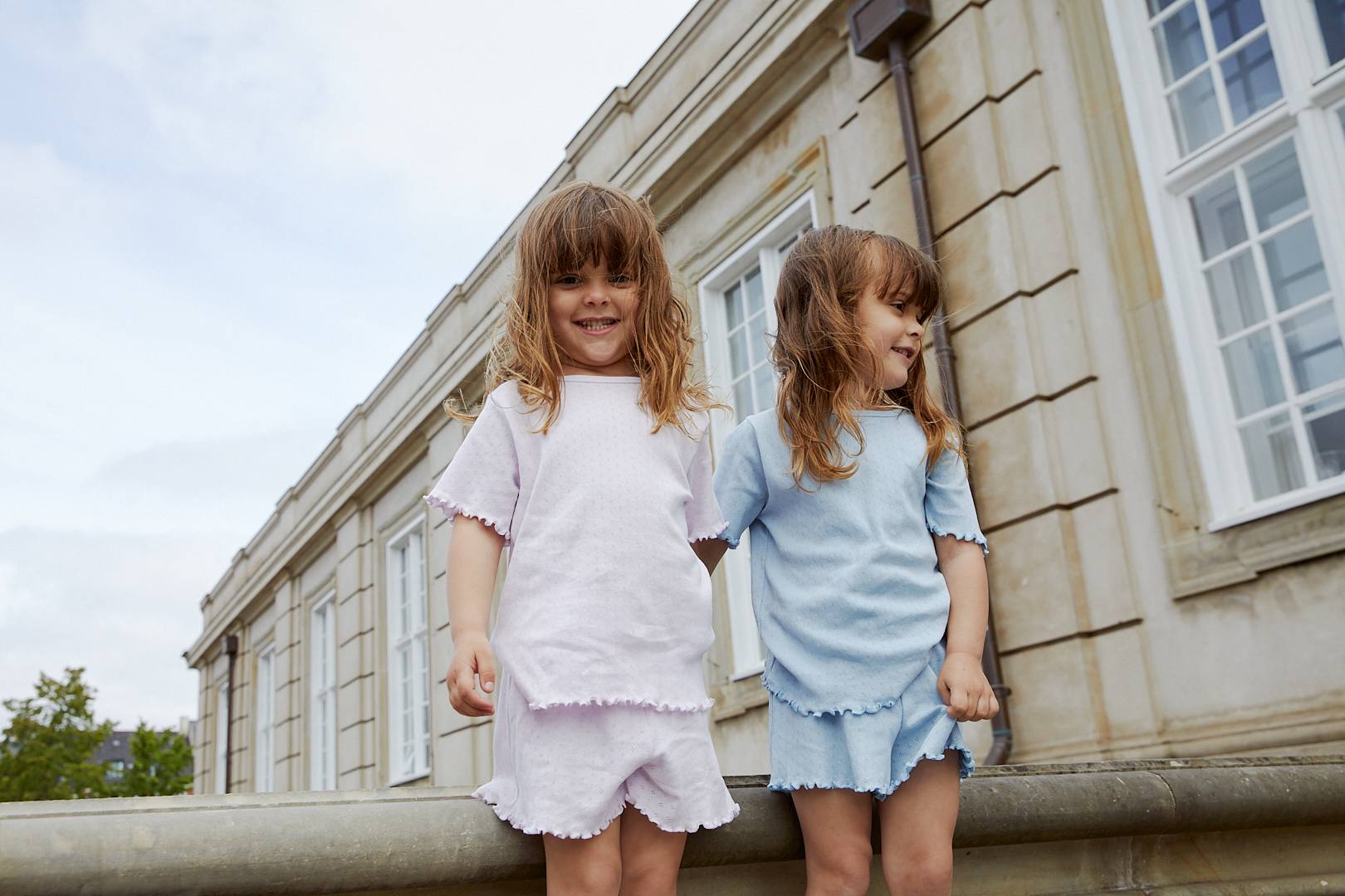 SOMMER POINTELLE T-SHIRT - DUSTY BLUE