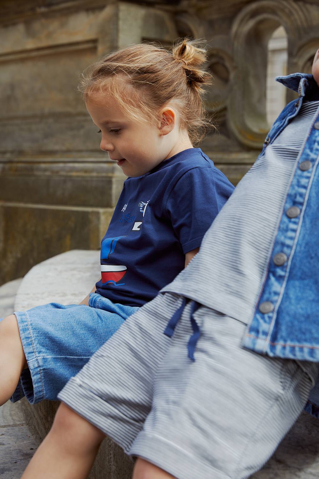 STRIBET SHORTS - NAVY/CREAM STRIPE