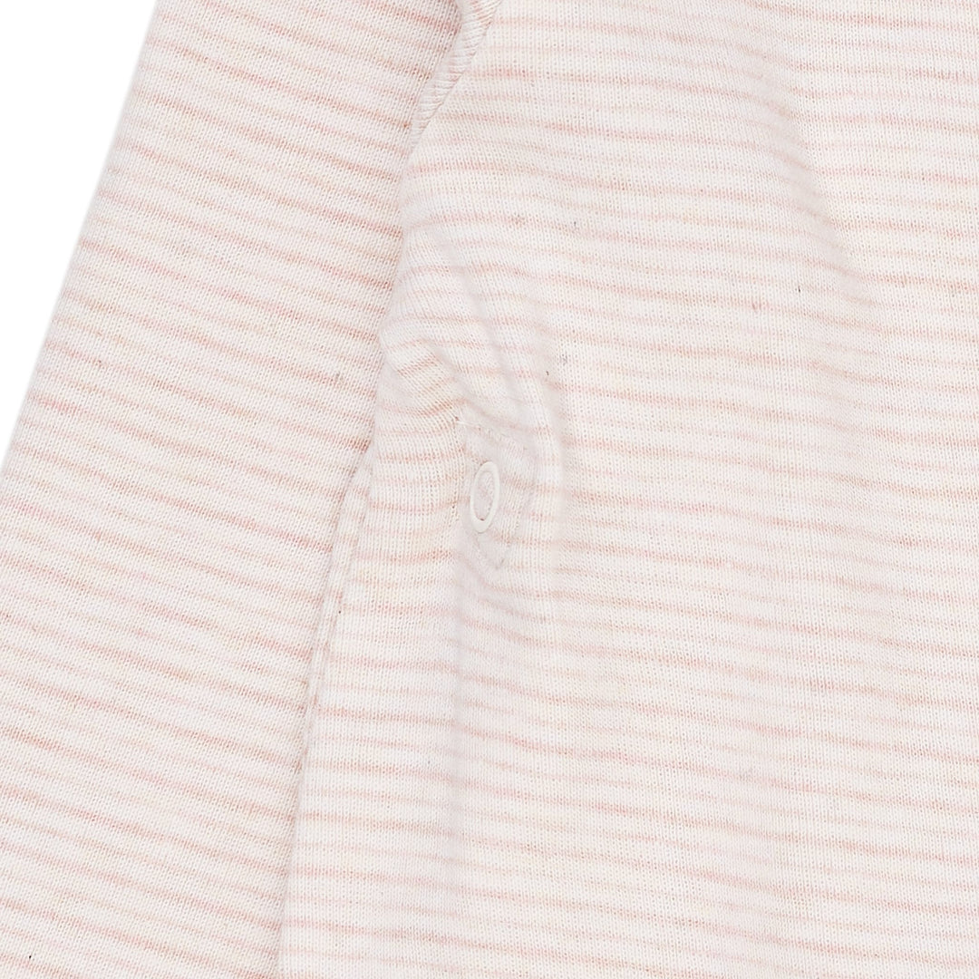 STRIBET BABY BODYSTOCKING MED SIDELUKNING OG LANGE ÆRMER - SOFT PINK STRIPE