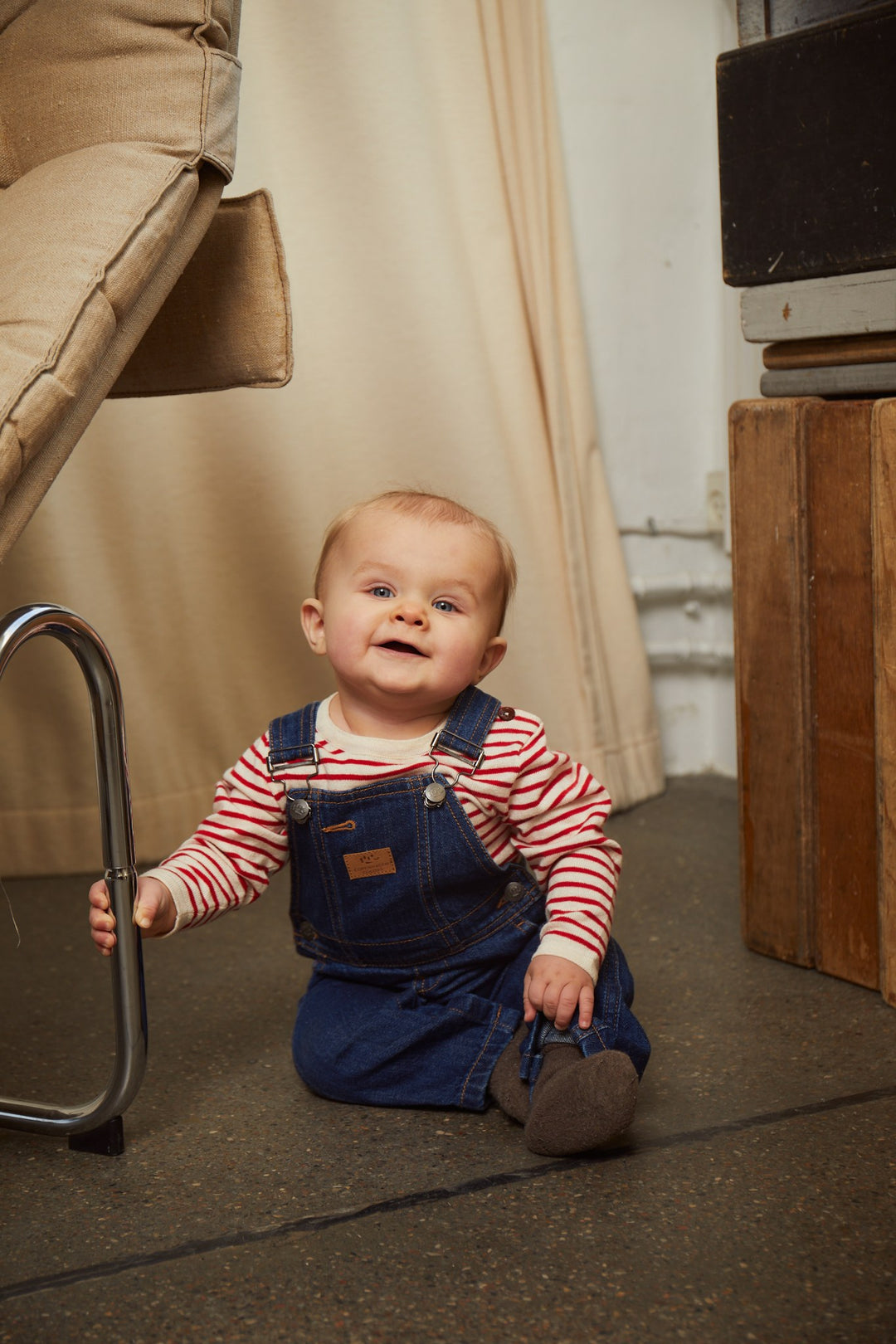 ØKOLOGISKE BABY OVERALLS - DARK INDIGO BLUE WASHED